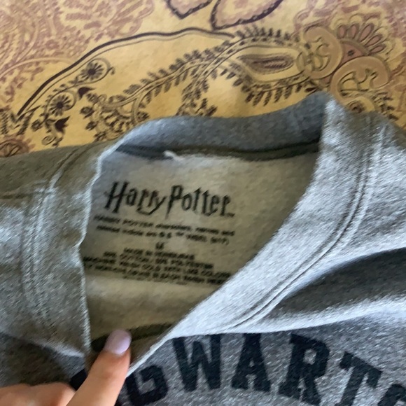 Hogwarts Alumni Sweatshirt Sz M - Picture 3 of 4